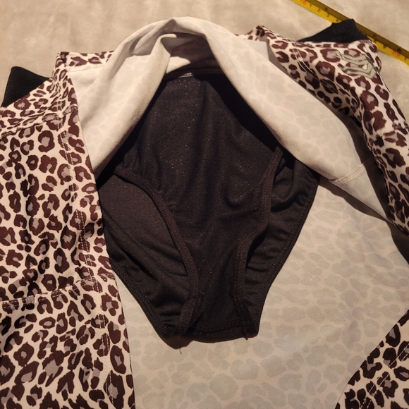 Leopard print running skirt - Picture 2 of 8